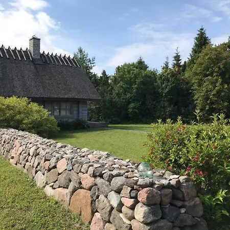 Romantiline Saunamaja Lahe Aeaeres * Pädaste