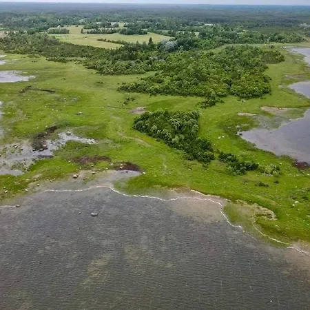 Romantiline Saunamaja Lahe Aeaeres Pädaste