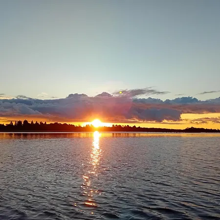 Σπίτι διακοπών Romantiline Saunamaja Lahe Aeaeres