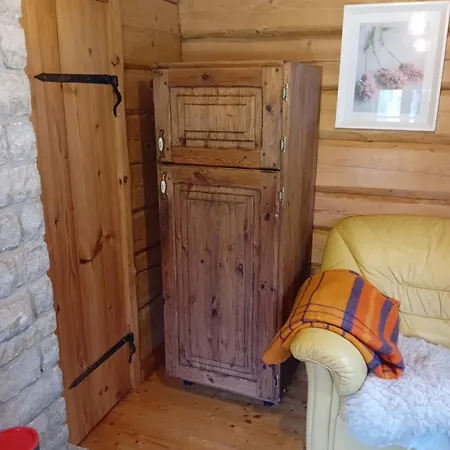 Romantiline Saunamaja Lahe Aeaeres Сasa de vacaciones Pädaste