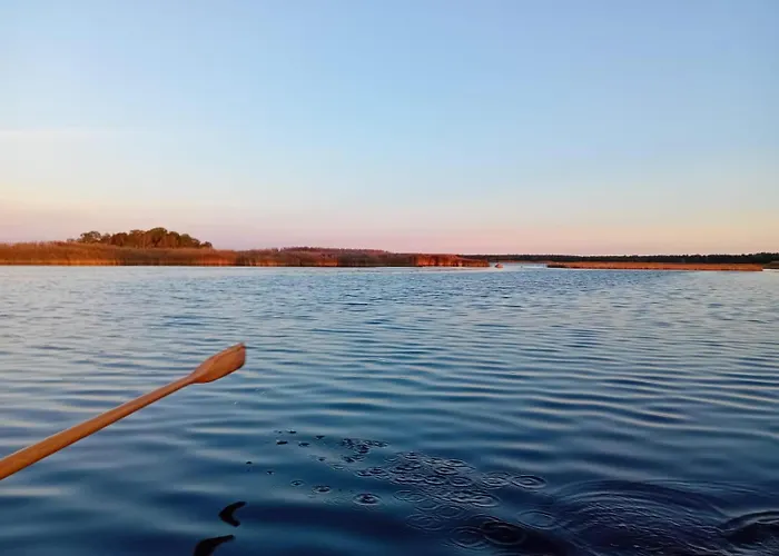 Romantiline Saunamaja Lahe Aeaeres بيت للعطل Pädaste