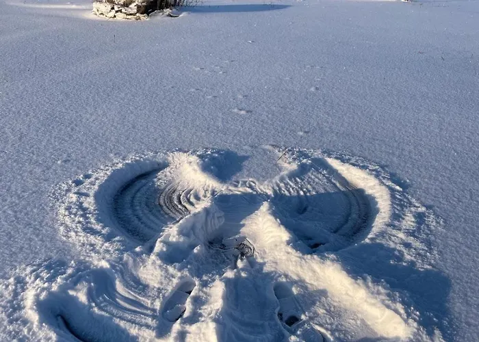 Romantiline Saunamaja Lahe Aeaeres Pädaste